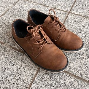 Children’s Place Sz 5 (Big Boys) Boys Dress Shoes